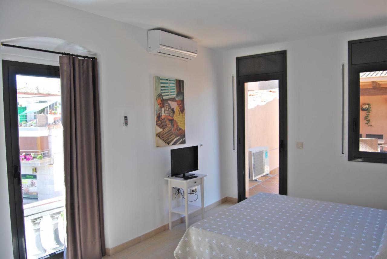 Apartaments Fonda Comerc 톨로엘라데몽트그리 외부 사진