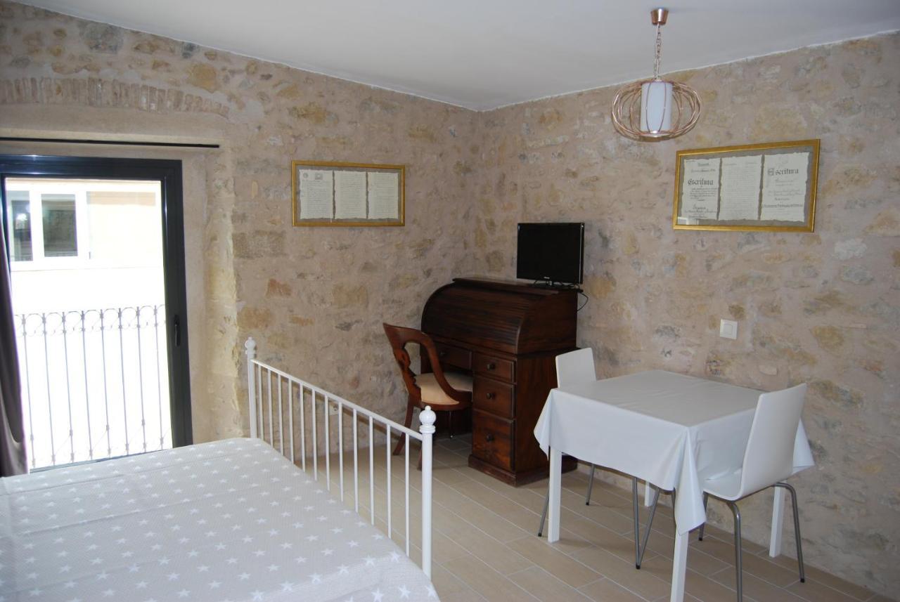 Apartaments Fonda Comerc 톨로엘라데몽트그리 외부 사진