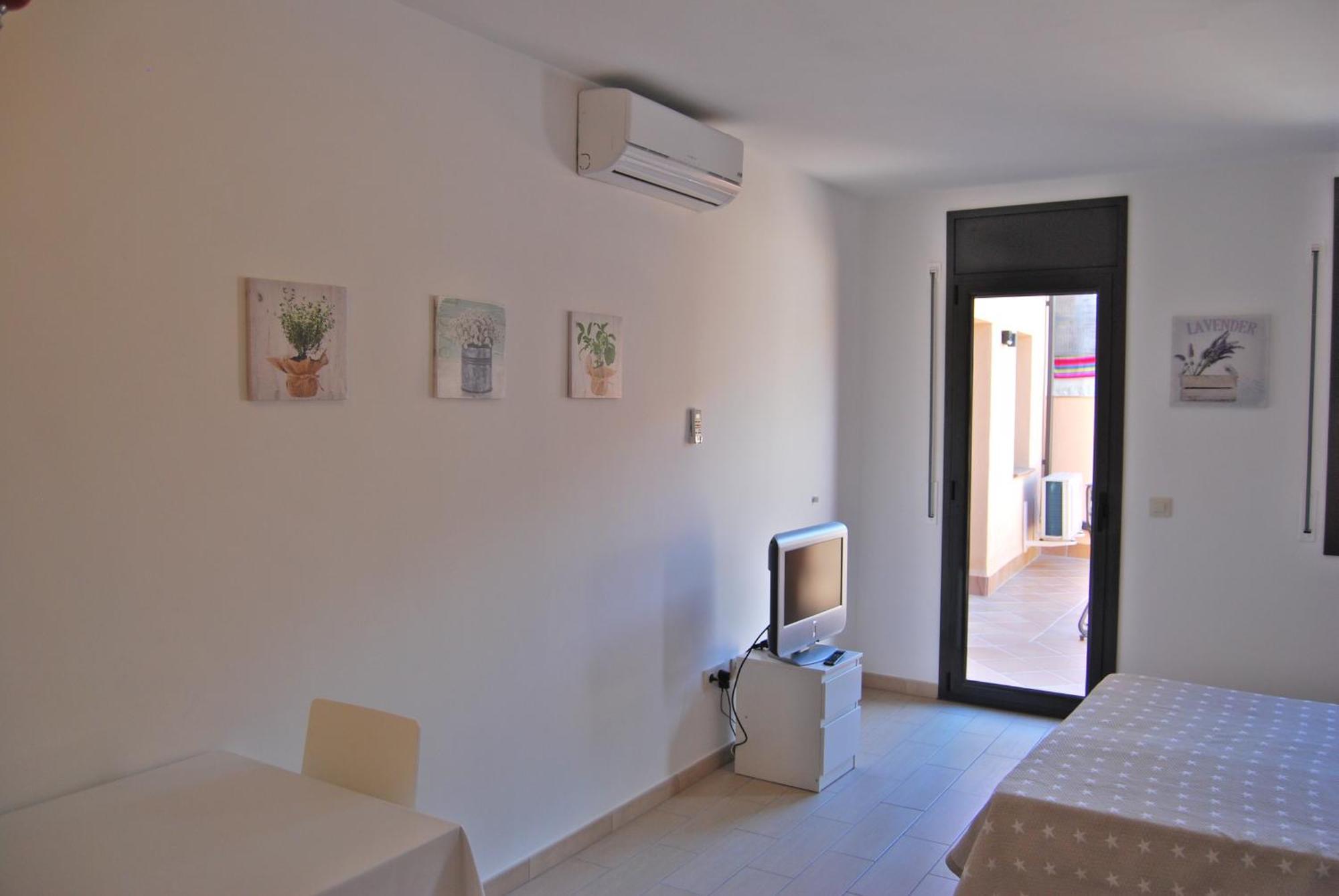 Apartaments Fonda Comerc 톨로엘라데몽트그리 외부 사진
