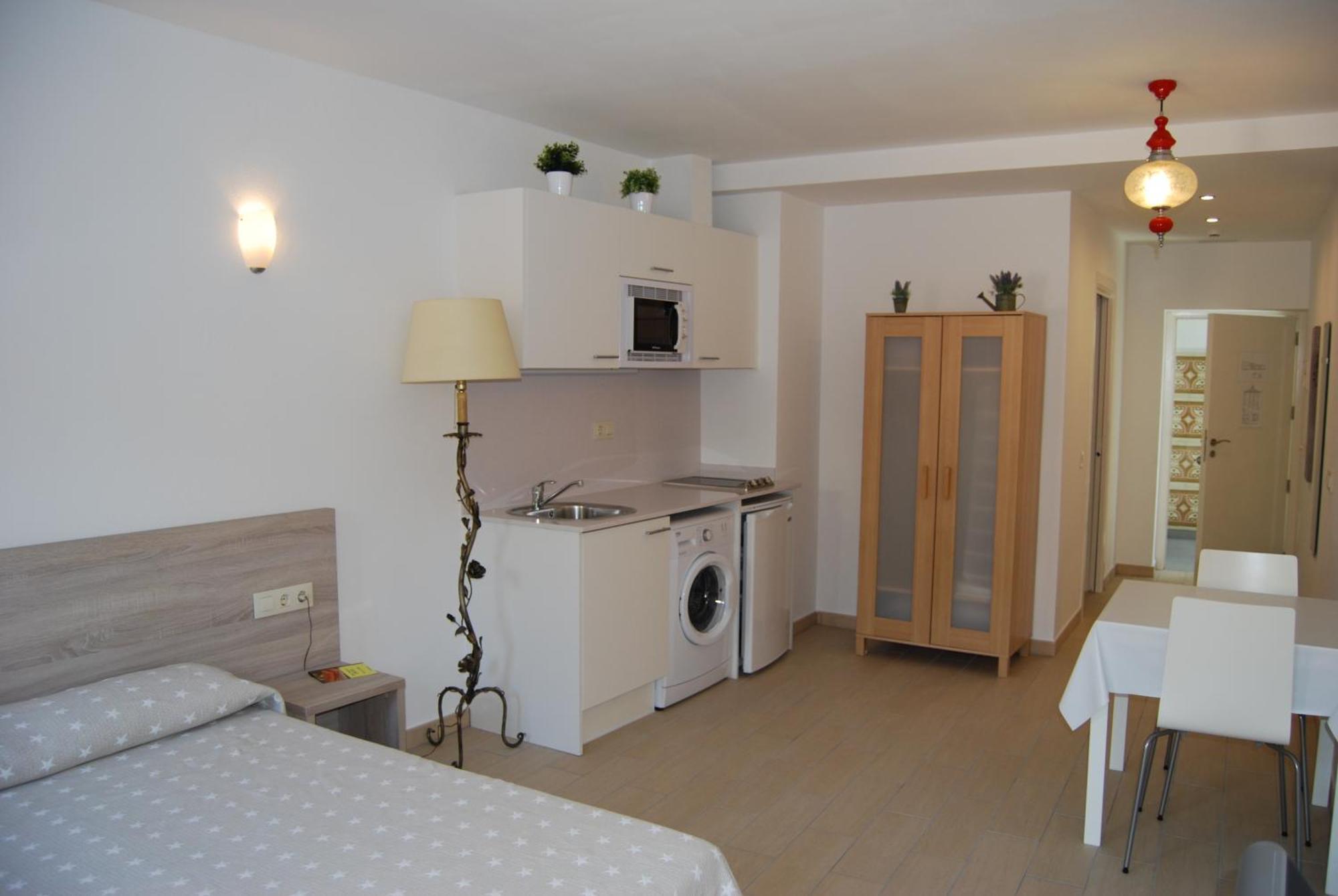 Apartaments Fonda Comerc 톨로엘라데몽트그리 외부 사진